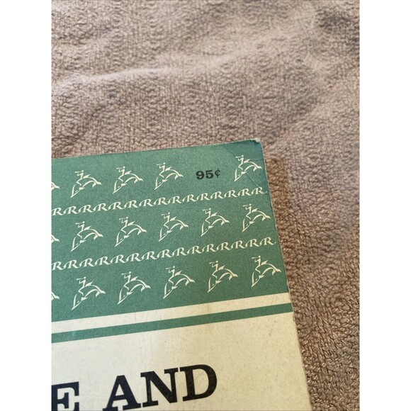 Pride and Prejudice by Jane Austen [RARE 1956 Paperback Riverside Editions] - Picture 2 of 9